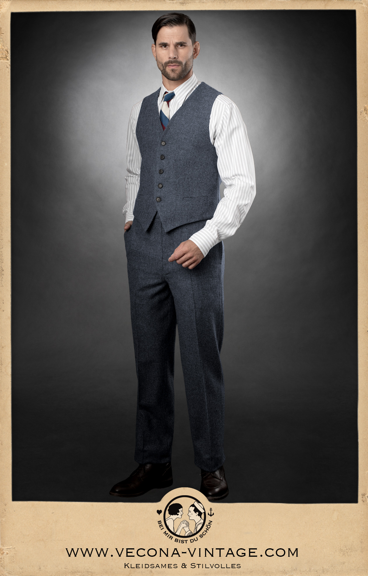1930s/40s wool tweed suit Hickory Champ consisting of waistcoat and trousers made from grey/blue houndstooth with grey art deco viscose lining.