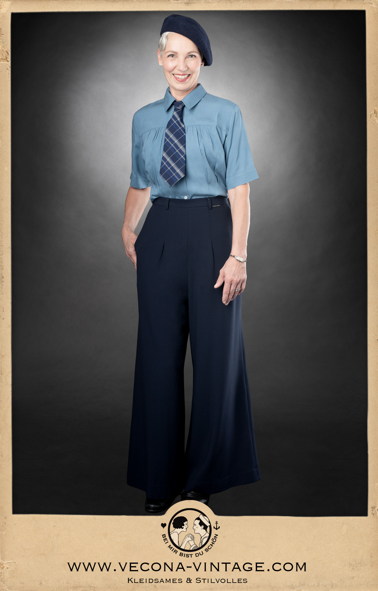 1930s vintage style pajama pants Boardwalk Bonnie in navy blue paired with blouse Greta in dove blue.