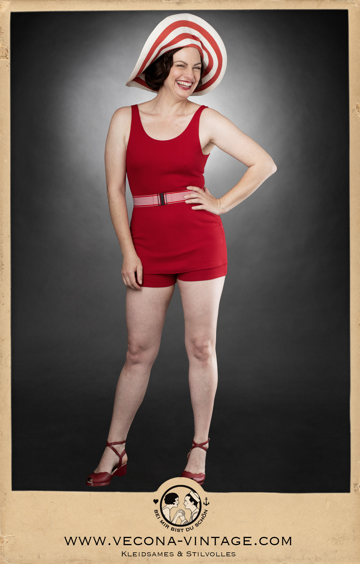 1920s/30s swimsuit Knock-Out in red made from authentic fine ribbed cotton jersey with striped belt