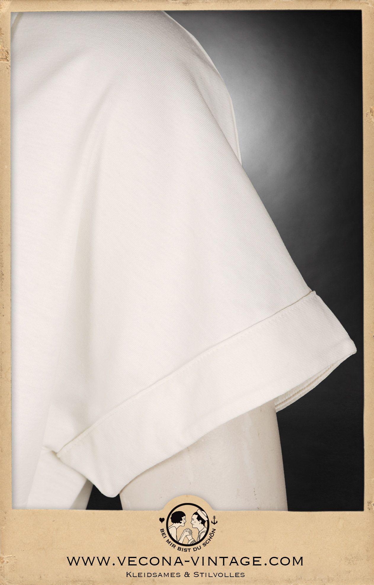 1940s style women's polo shirt with kimono sleeves in cream white, detail sleeve and cuff