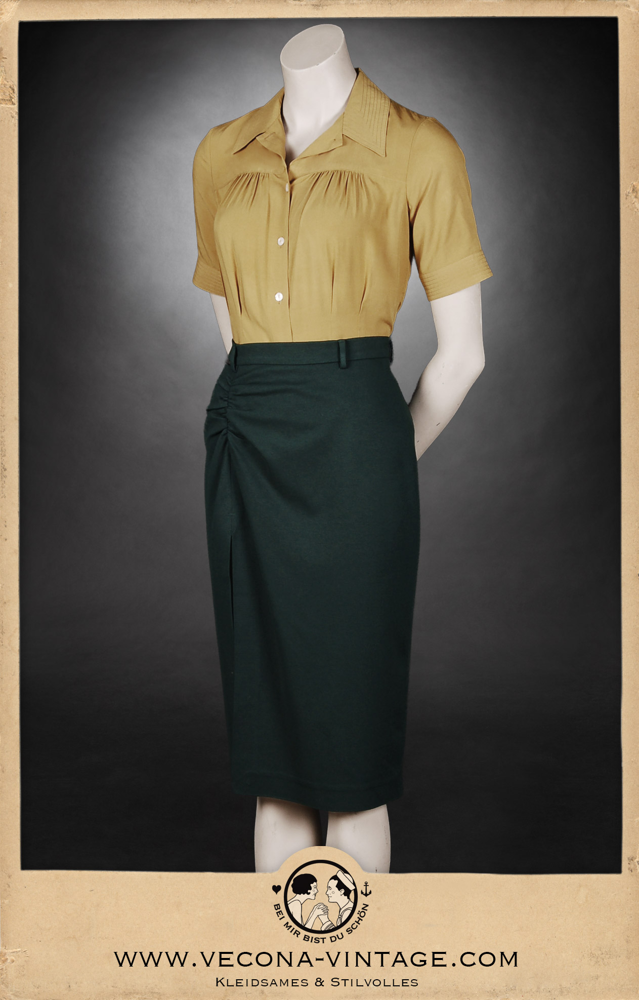 Close-up 1930s blouse Greta in mustard yellow with the 1940s high waist pencil skirt Apache in dark green for a swing dance night.