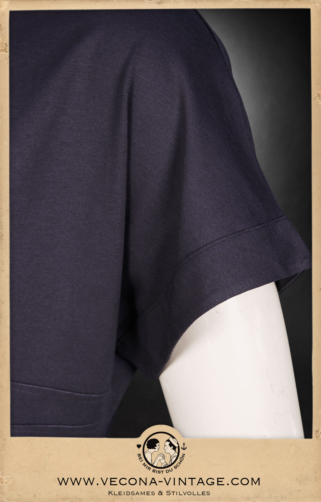 1930s style women's polo shirt with kimono sleeves in navy blue, detail sleeve and cuff
